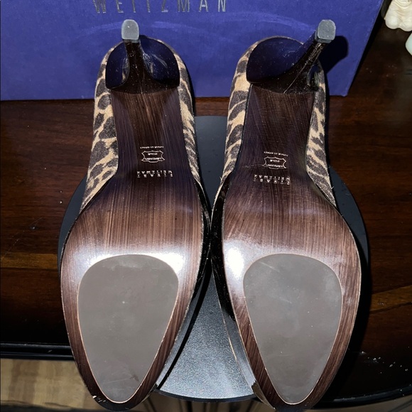 Stuart Weitzman Suede Leopard Print Platform Heels - Picture 7 of 7